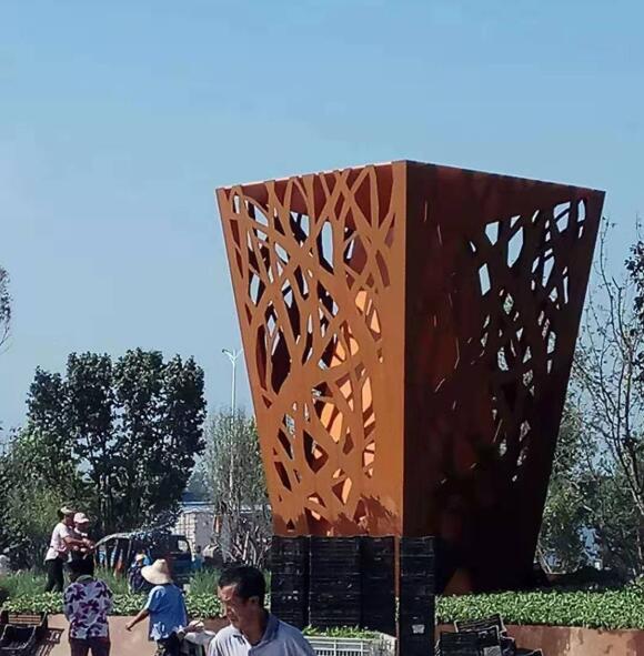 滦南耐候钢板雕塑